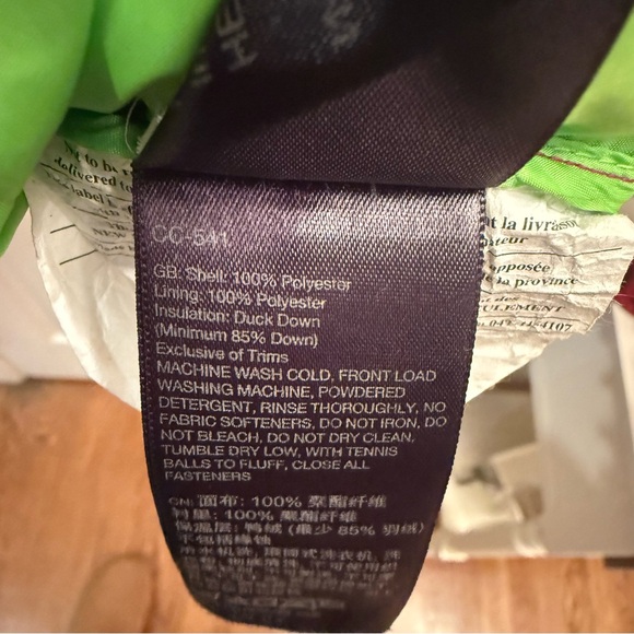 Womens Marmot Jacket 700 Fill Down Puffer Coat Purple Lime GreenFull Zip. Size M - Picture 7 of 8